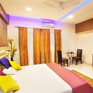 Diamond room
